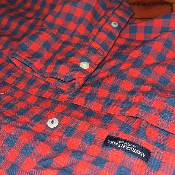 American Eagle button up - Picture 4 of 5